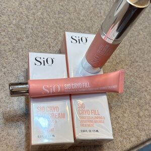 SiO Cryo Fill and eye Wrinkle Treatment - Soft Pink